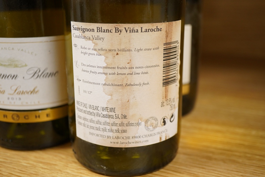 Casablanca Valley Vina Laroche Sauvignon Blanc, 2013, five bottles, and Clos du Gaiment Vouvray, 1990, twelve bottles